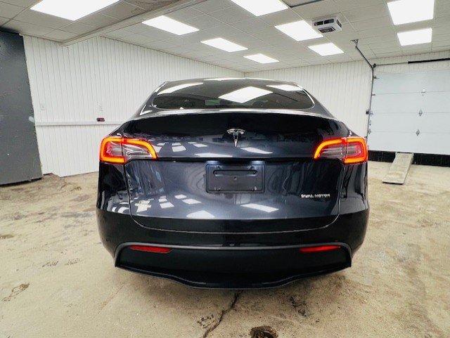 Tesla Model Y 2024 - Image 8