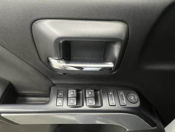 Chevrolet Silverado 1500 2018 - Thumbnail 23