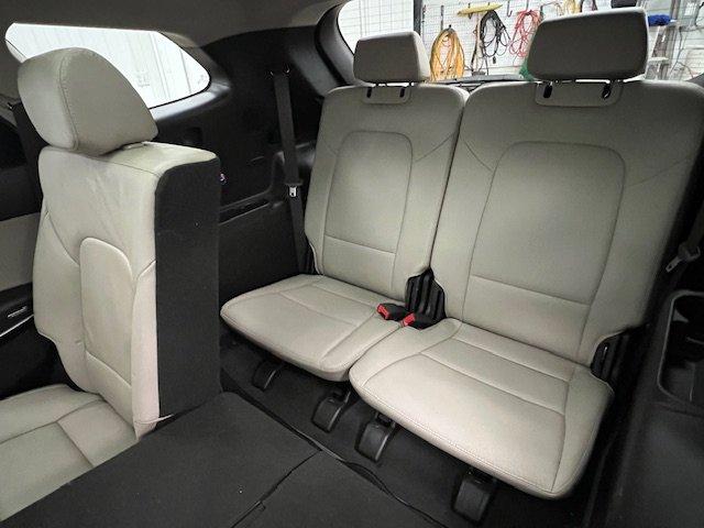 Hyundai Santa Fe XL 2017 - Image 33