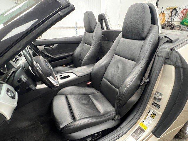 BMW Z4 2009 - Image 23