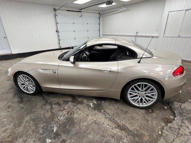 BMW Z4 2009 - Image 25