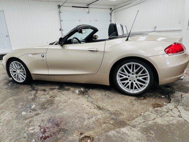 BMW Z4 2009 - Image 9