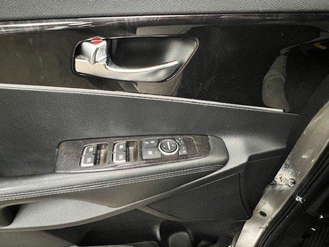Kia Sorento 2016 - Image 24
