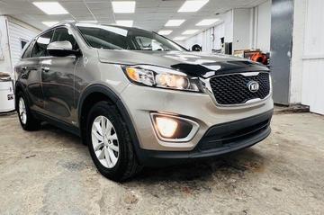 Kia Sorento 2016 - Thumbnail 3
