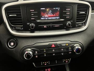 Kia Sorento 2016 - Thumbnail 18